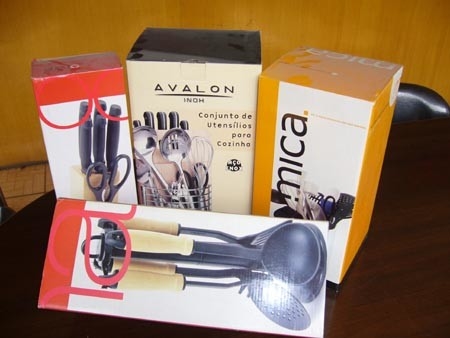 qualité  Customizable Rectangular Cardboard Express Shipping Box usine