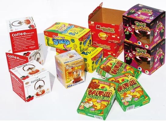 PET brun 1 mm feuilles de carton ondulé Forme carrée légère Pour le plaisir de gratter